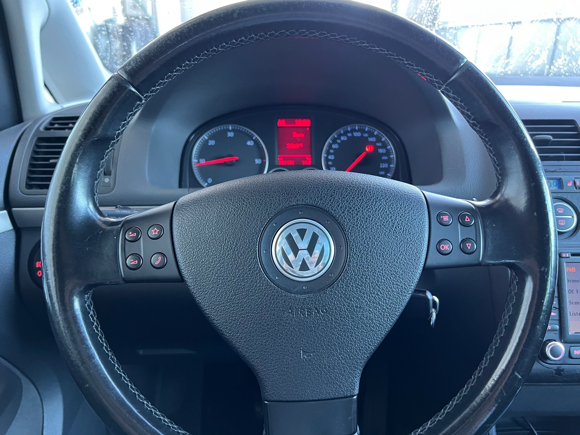 VW Touran — zdjęcie 15