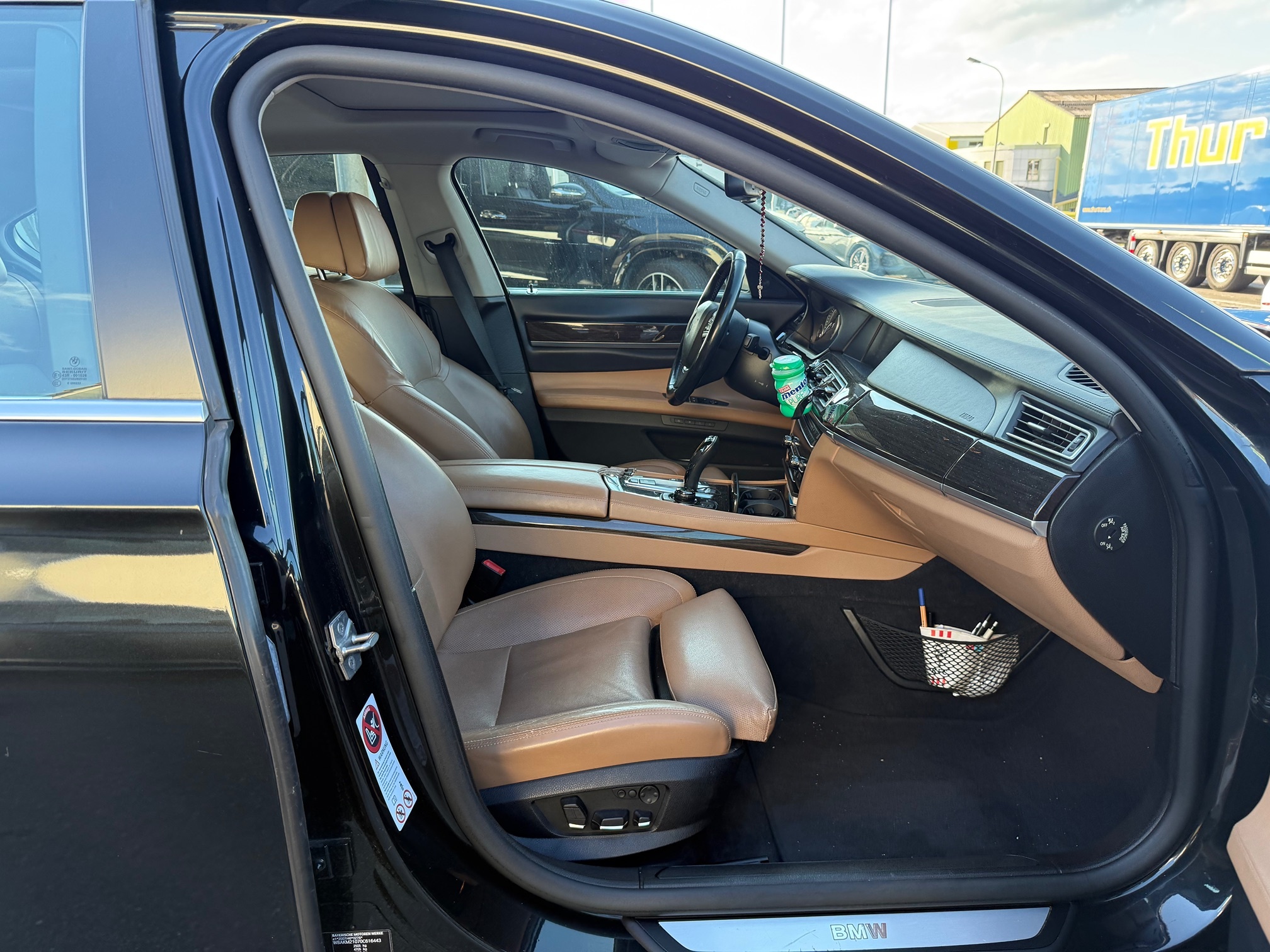 BMW 730d — zdjęcie 14