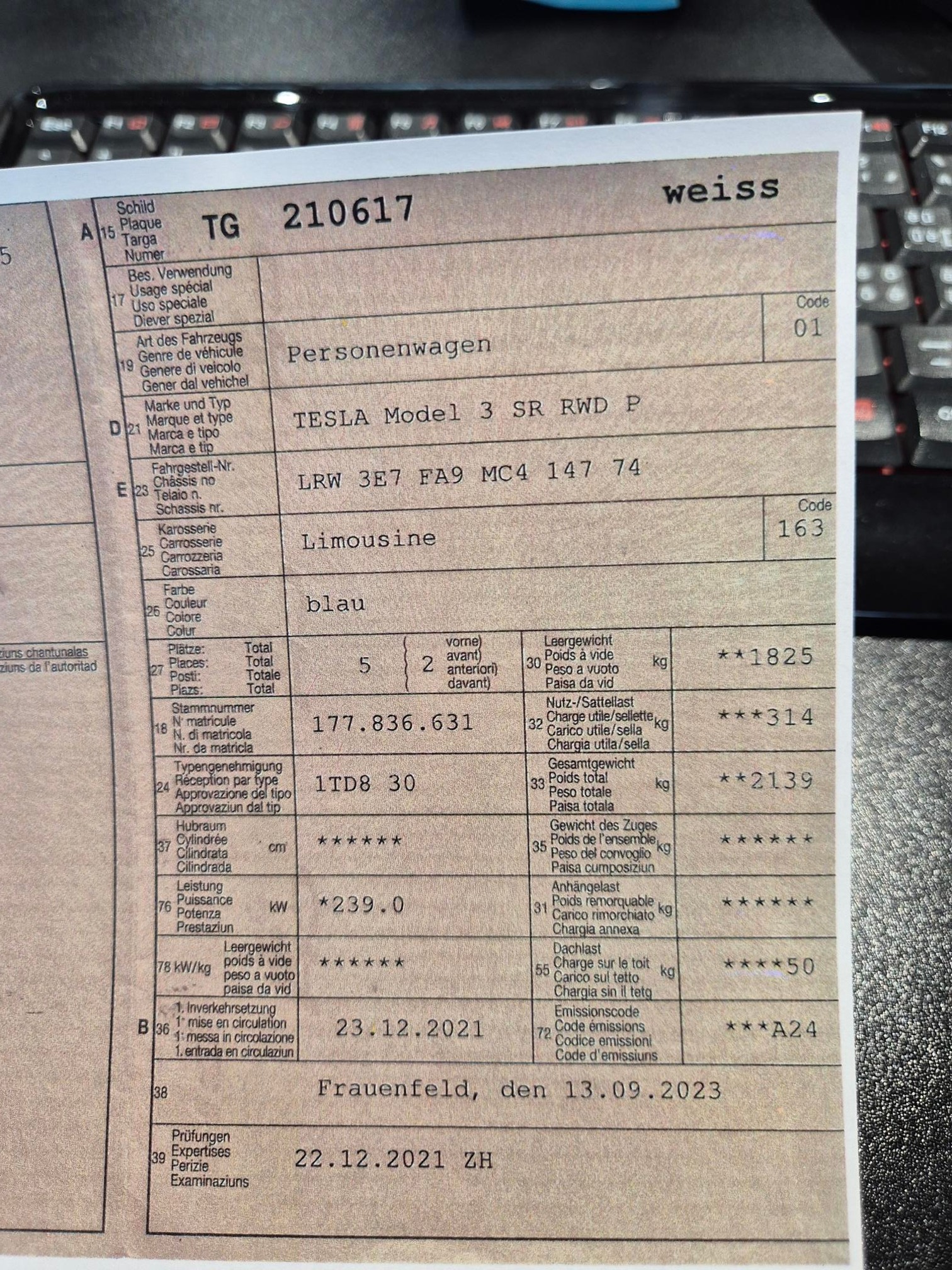 TESLA Model 3 SR RWD P — zdjęcie 10