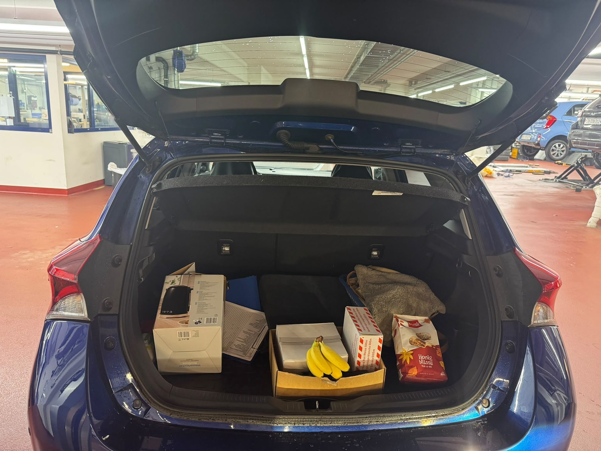 TOYOTA Auris HSD — zdjęcie 5