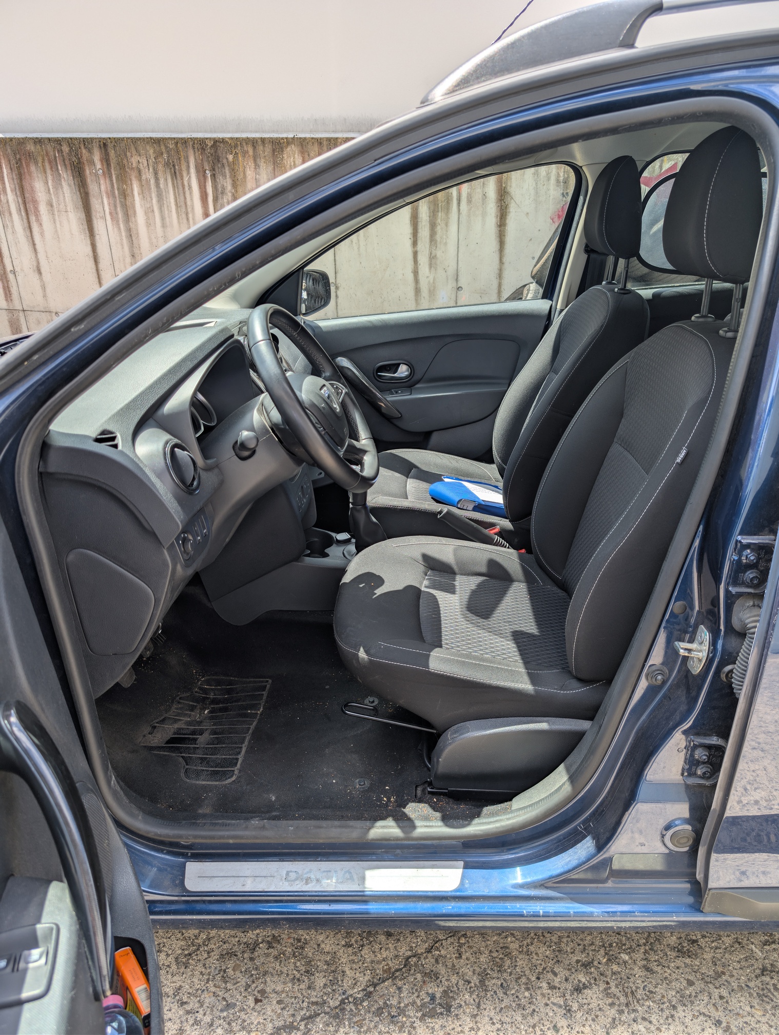 DACIA Logan MCV 90 — zdjęcie 15