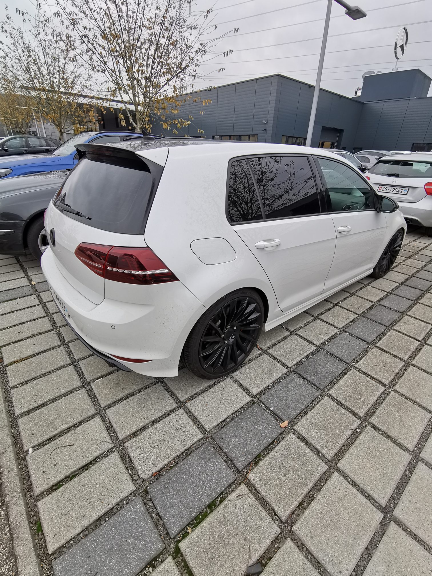 VW Golf VII R 5T — zdjęcie 8