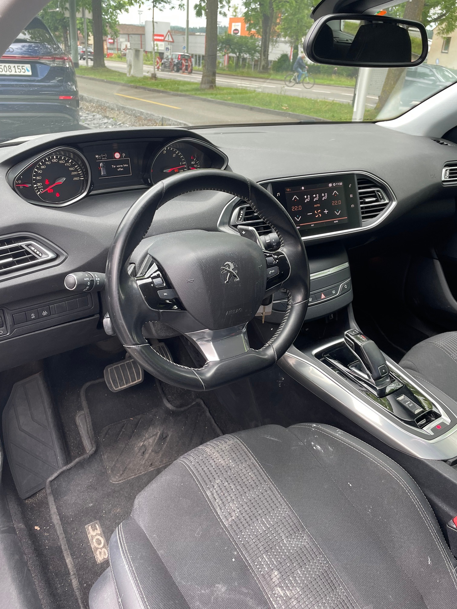 PEUGEOT 308 1.5 HDi STT — zdjęcie 7