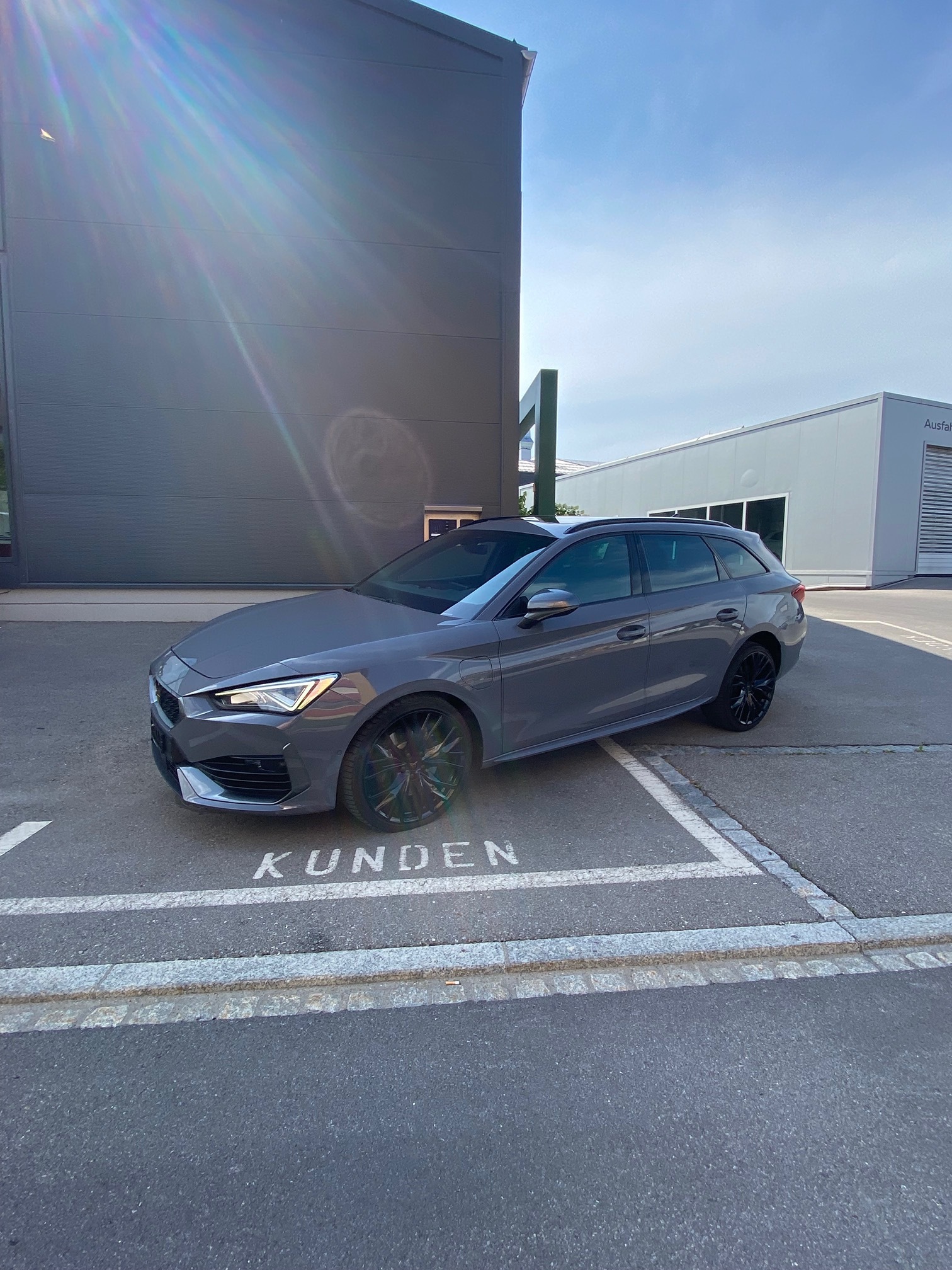 SEAT Cupra Leon SPeHyb — zdjęcie 5
