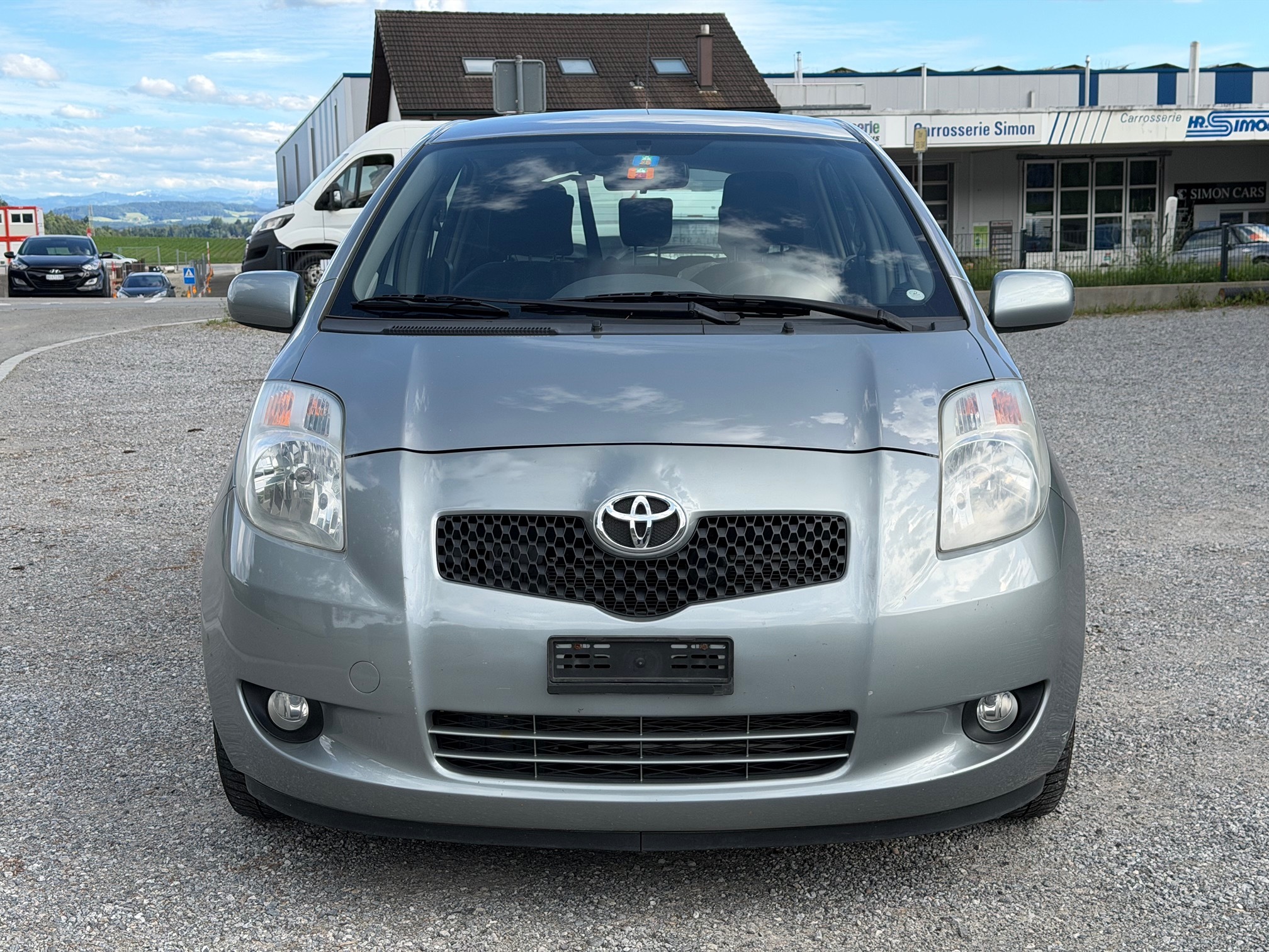 TOYOTA Yaris 1.3 mit MFK — zdjęcie 2