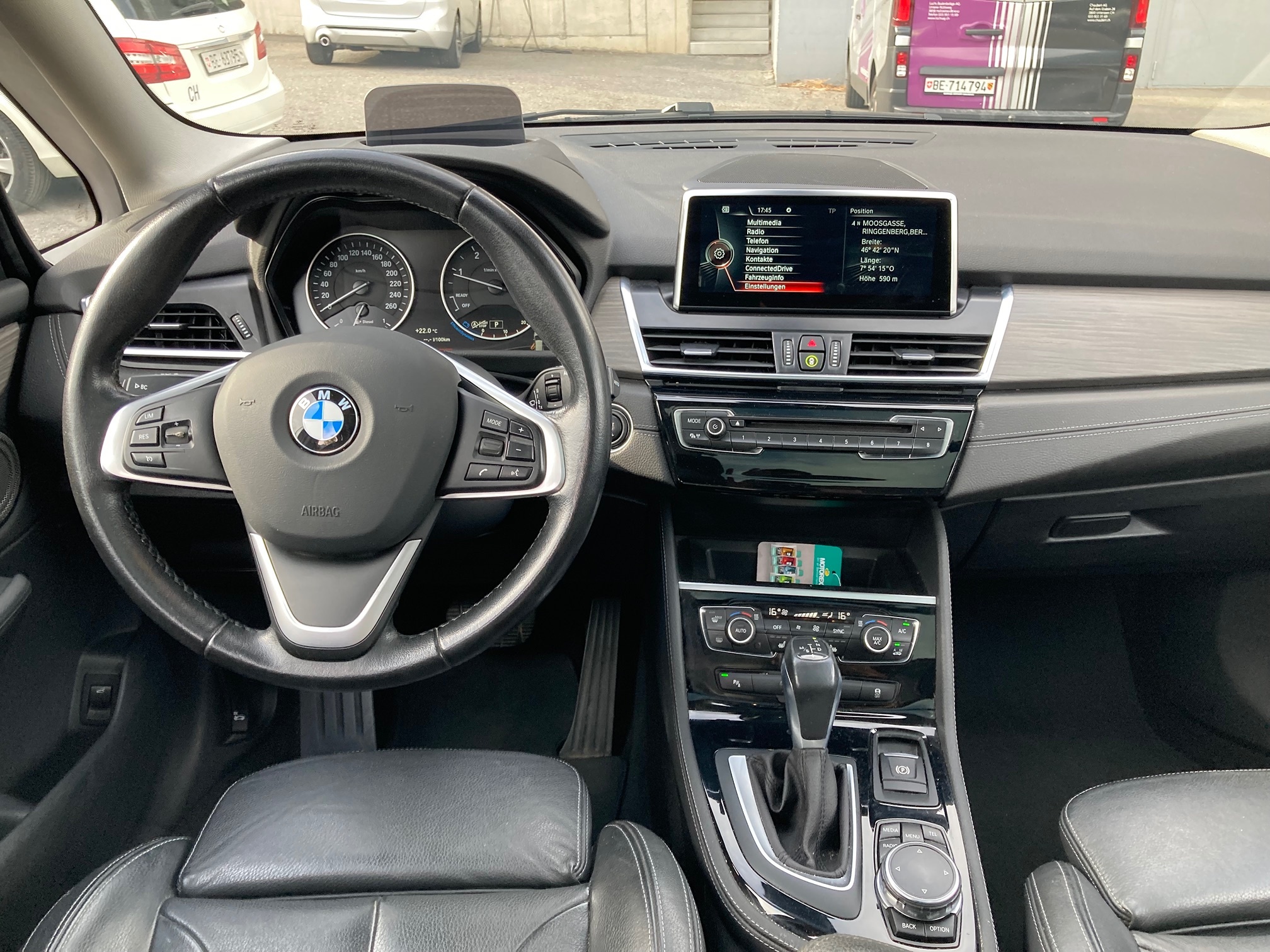 BMW 220d xDrive — zdjęcie 13