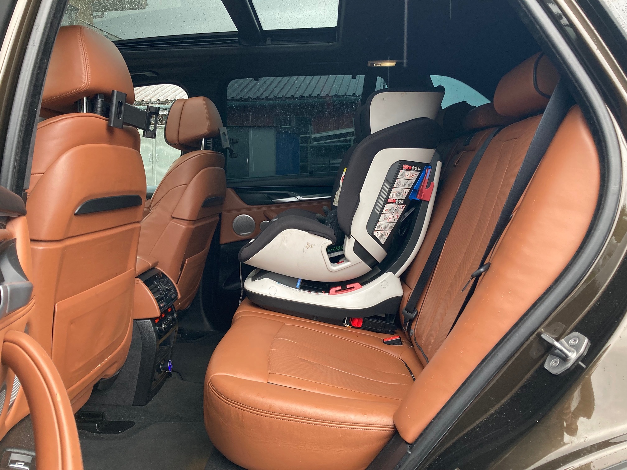 BMW X5 xDrive40e — zdjęcie 13
