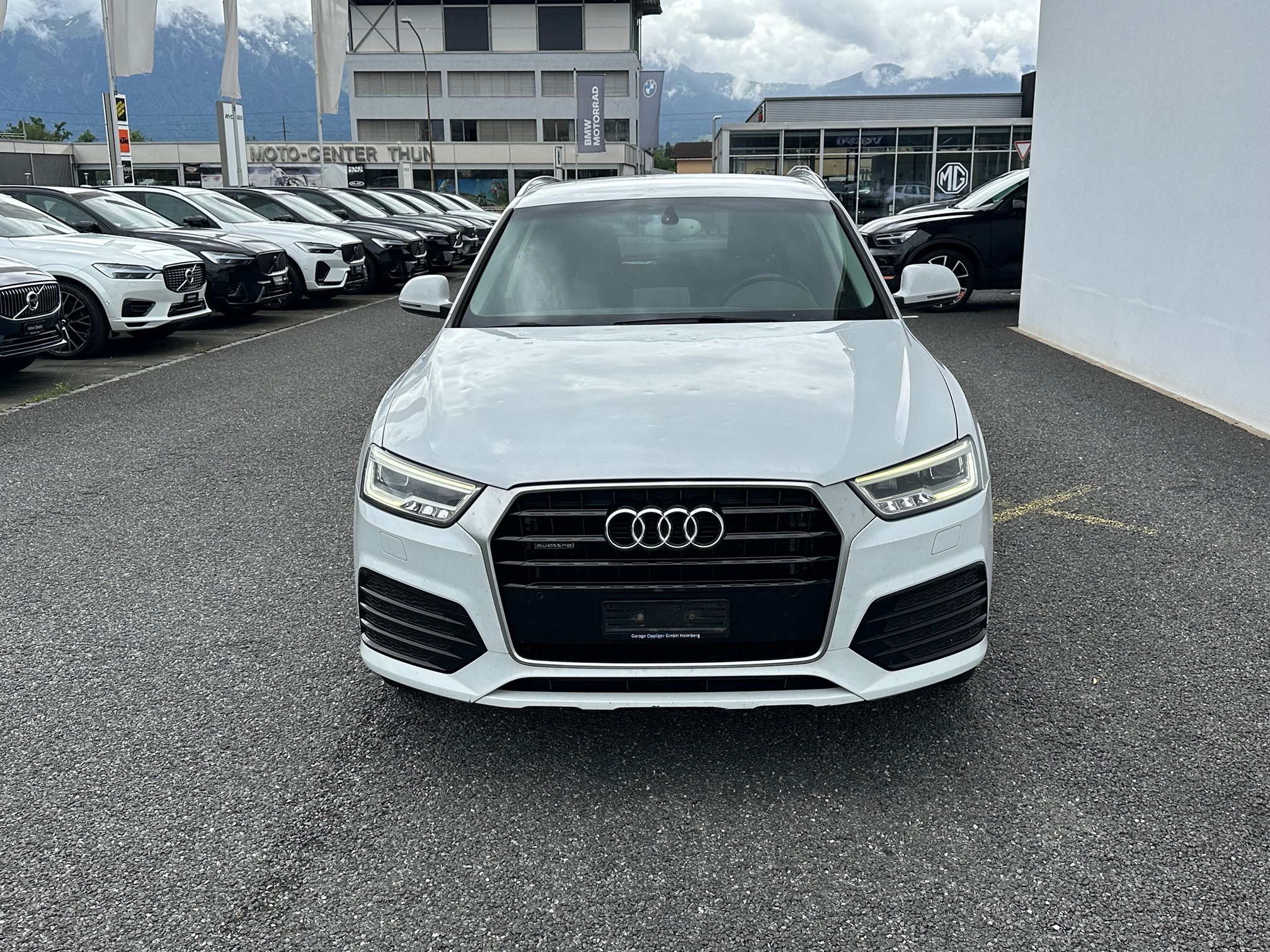 AUDI Q3 2.0TDI quattro — zdjęcie 1