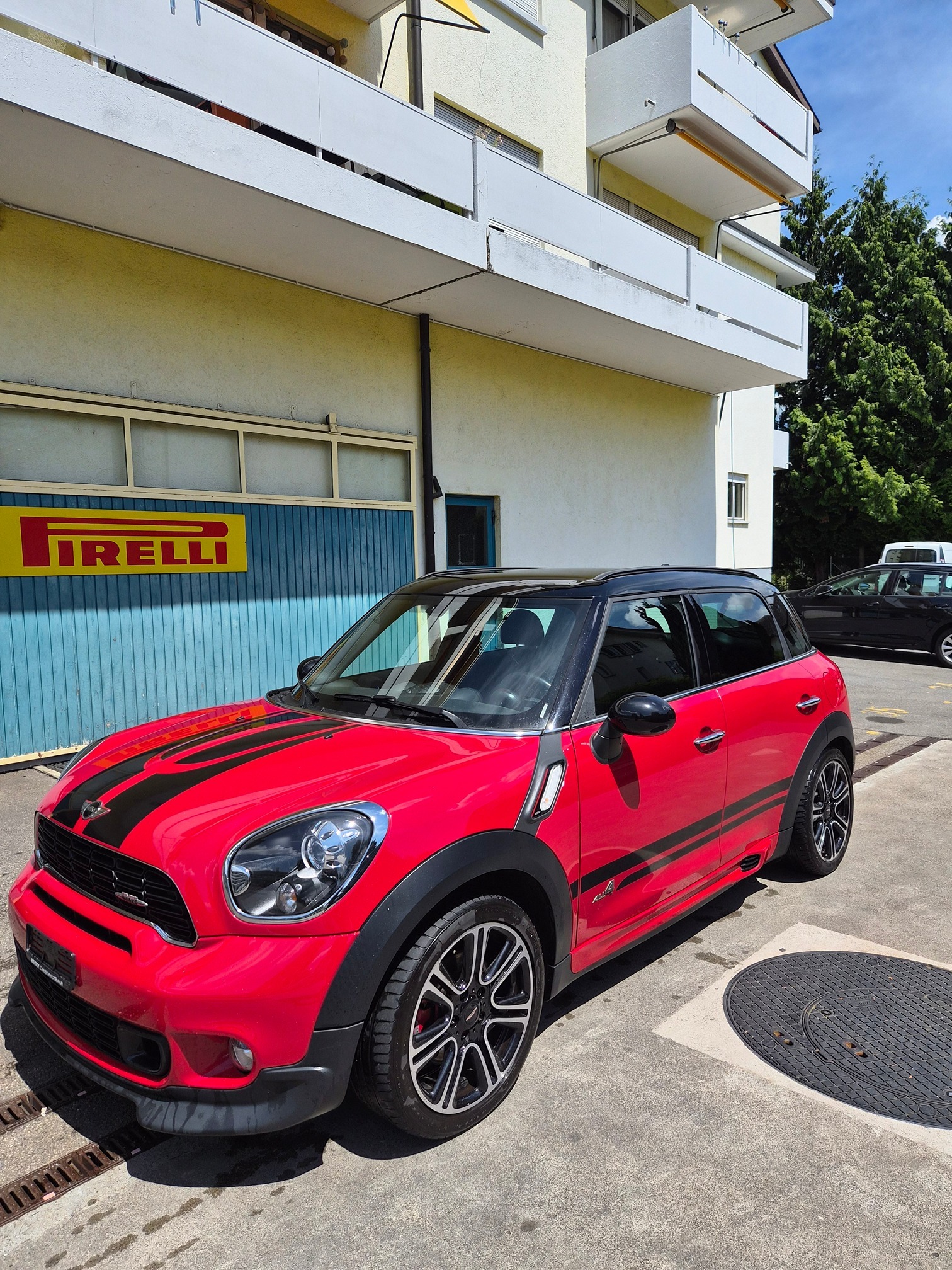 MINI JCW ALL4 — zdjęcie 2