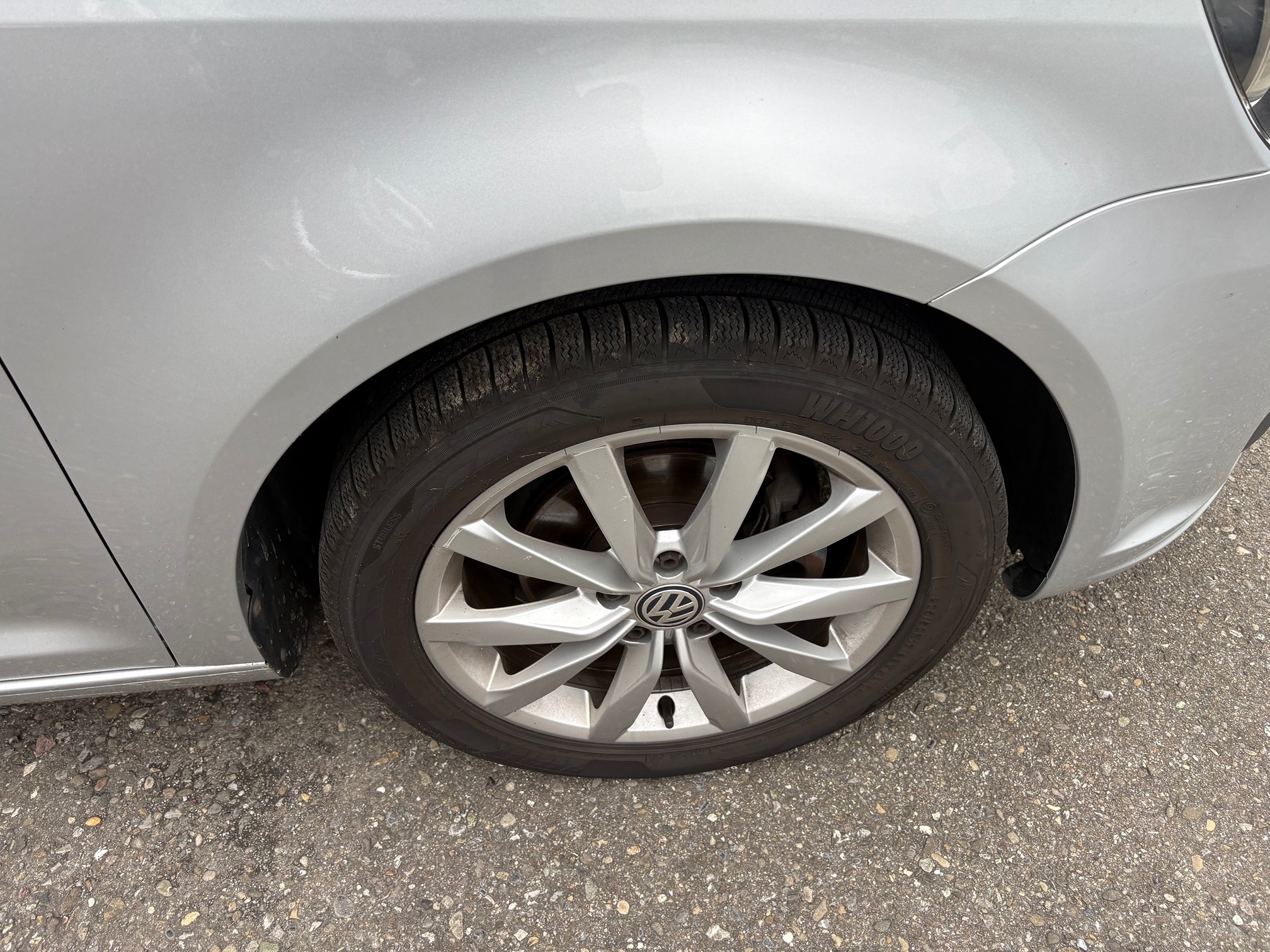 VW Touran 1.6 TDI — zdjęcie 7