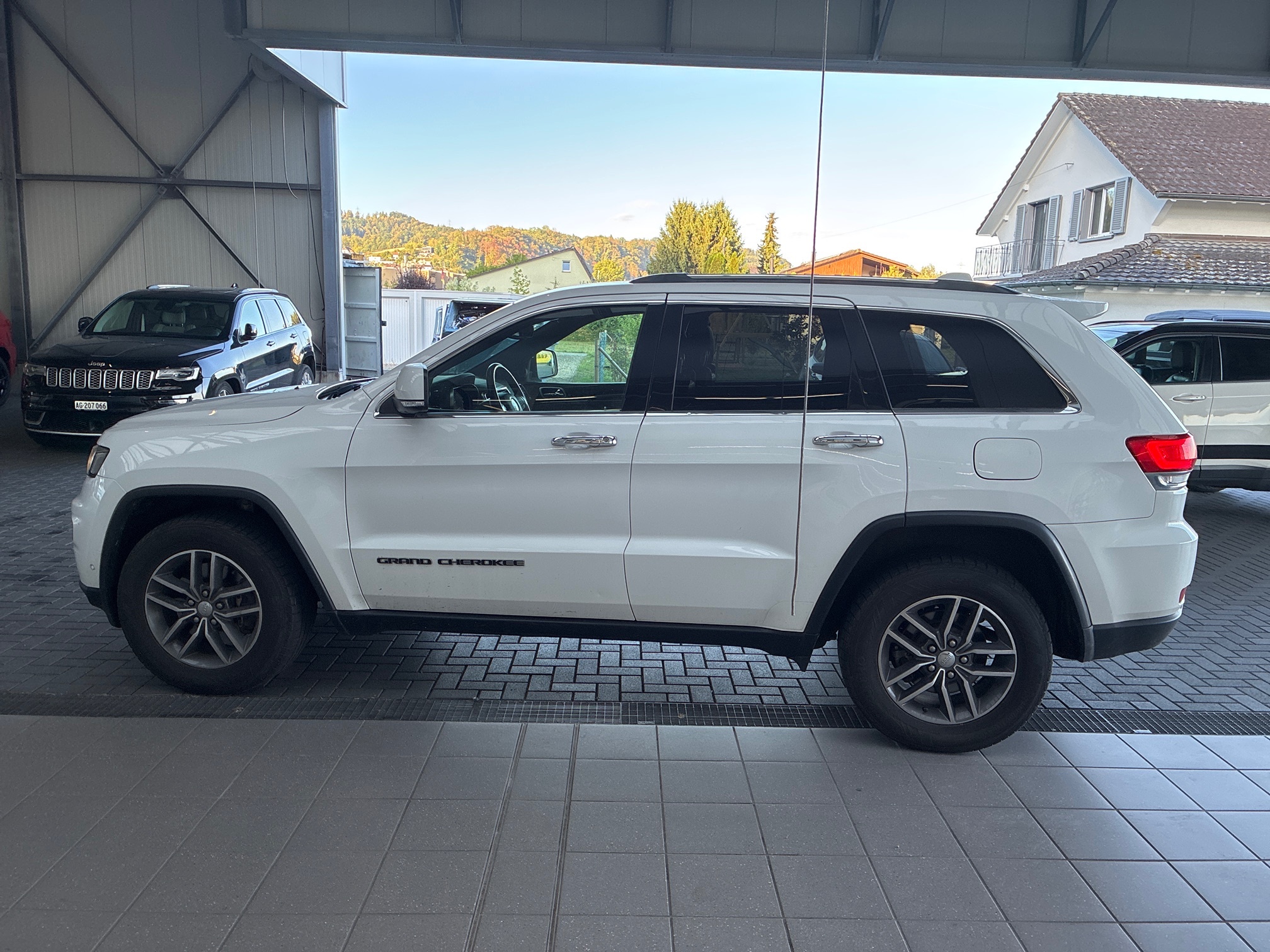 JEEP GrandCherokee CRD — zdjęcie 8