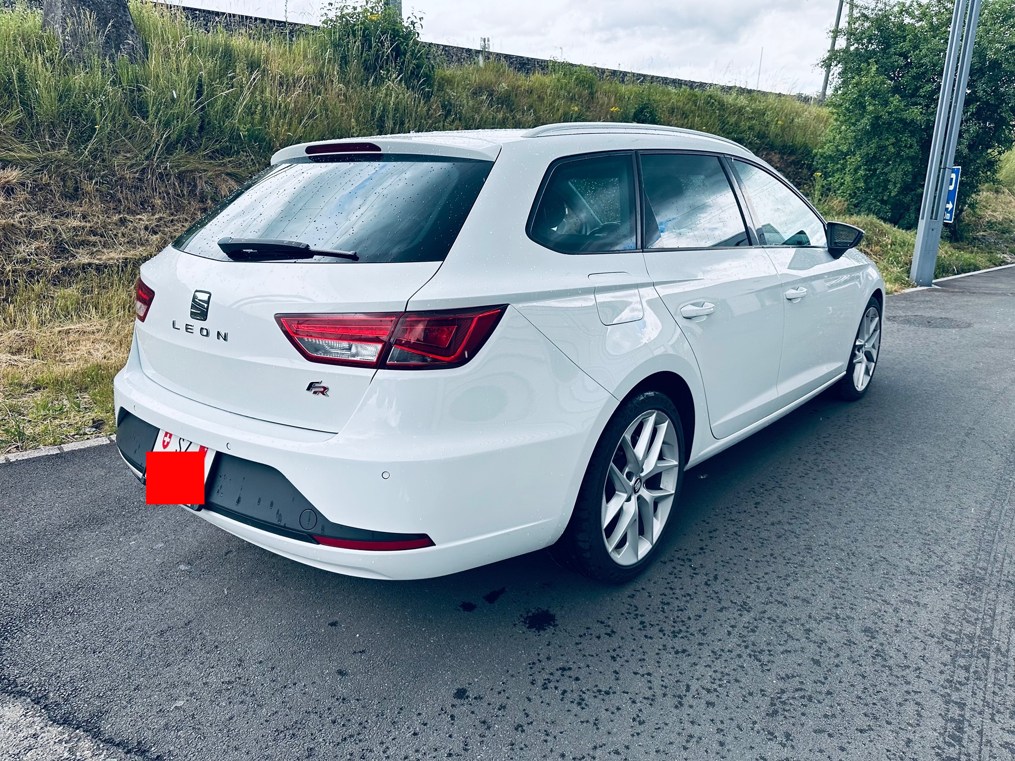 SEAT Leon 1.4 TSI ST — zdjęcie 5