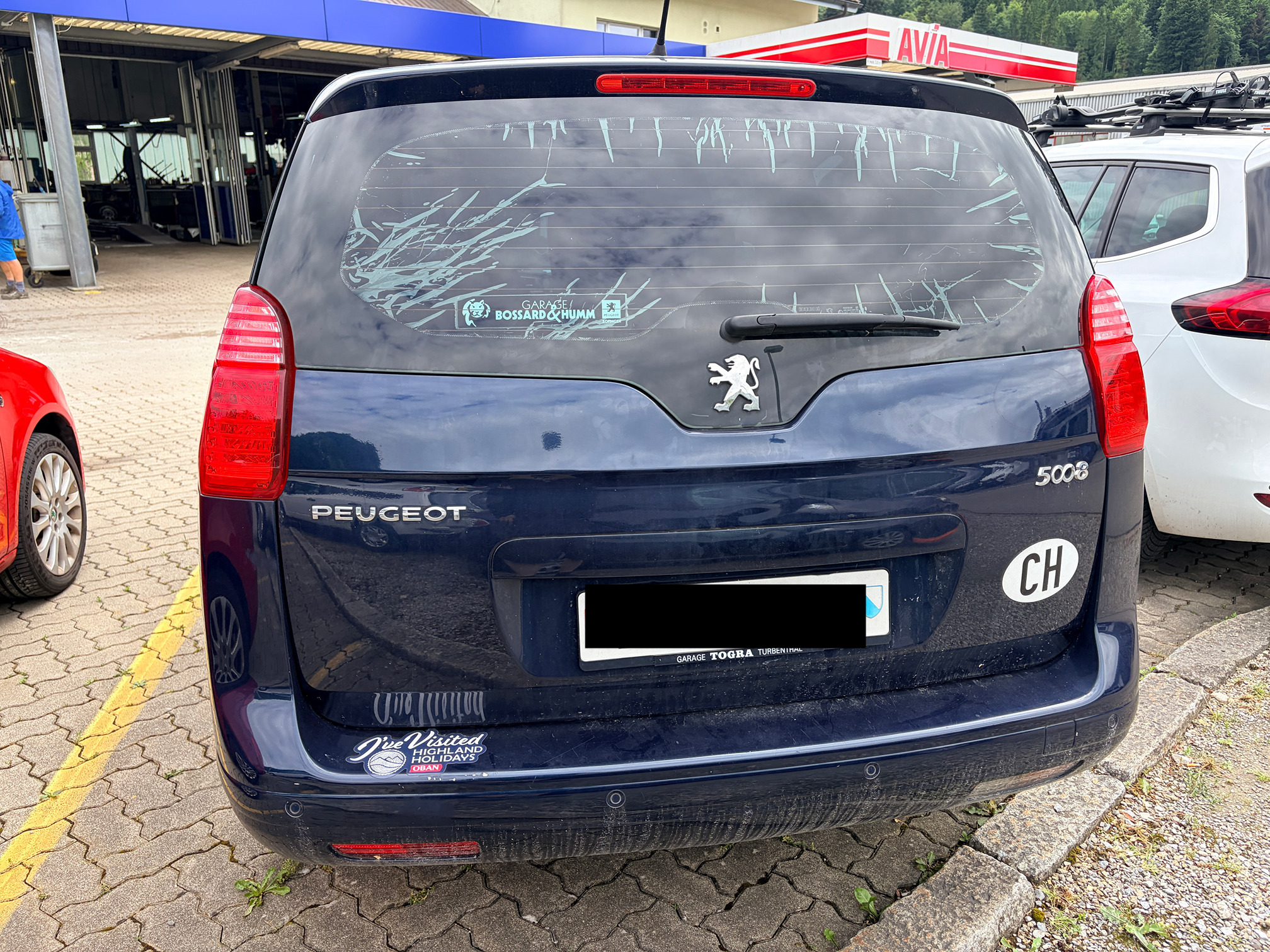 PEUGEOT 5008 1.6i Turbo — zdjęcie 3