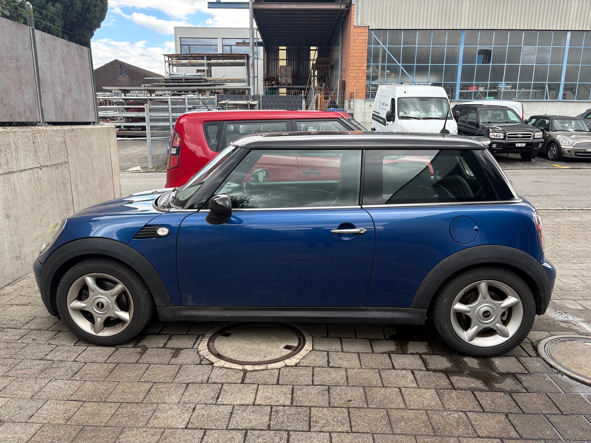 MINI Cooper — zdjęcie 2