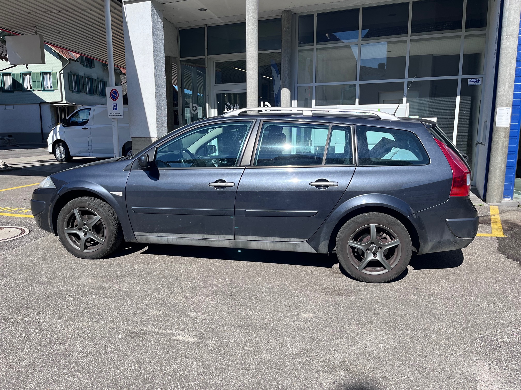 RENAULT Mégane 2.0 16V — zdjęcie 2