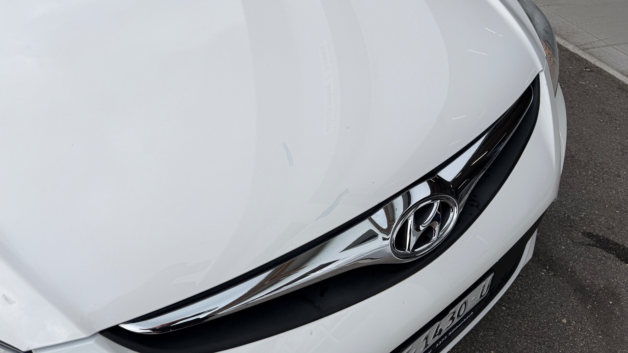 HYUNDAI i30 1.4 — zdjęcie 6